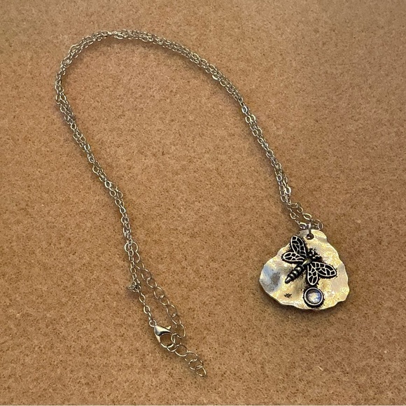 Jewelry - Beautiful Dragonfly Necklace! 21”
Brand New!